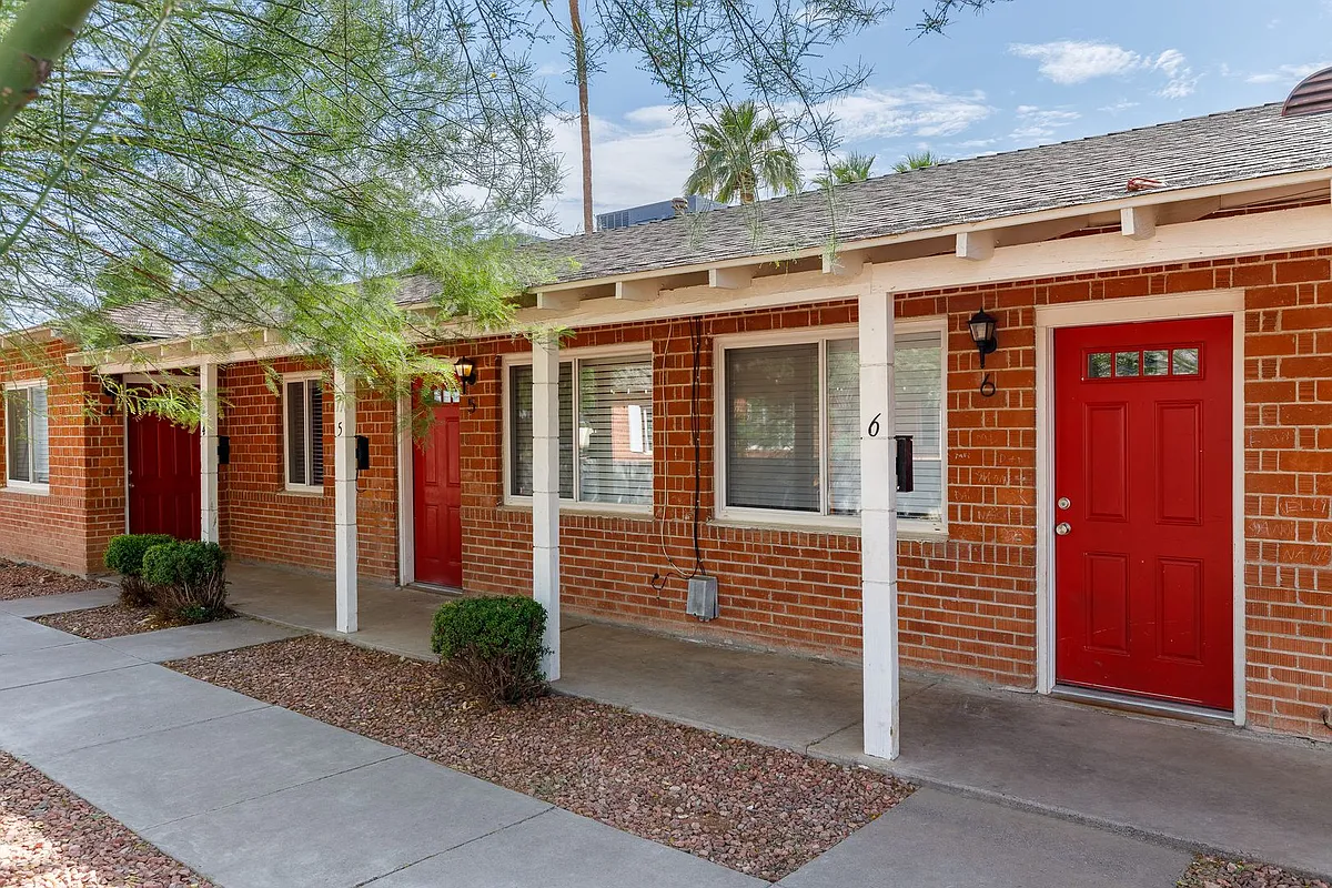 Building Photo - 1612 W Mulberry Dr