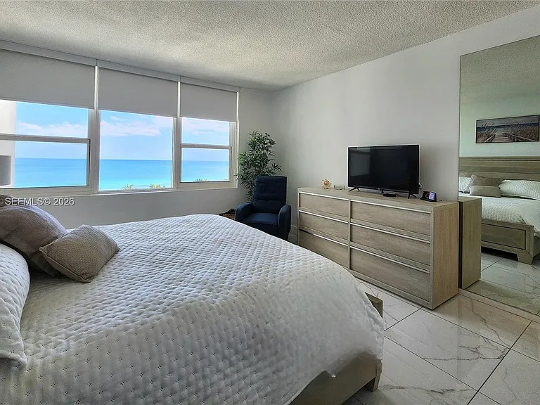 3505 S Ocean Dr #821 — Photo 21