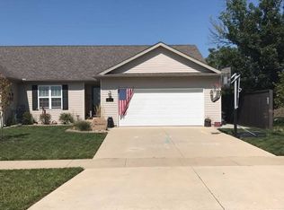 206 W Lincoln St, Fisher, IL 61843