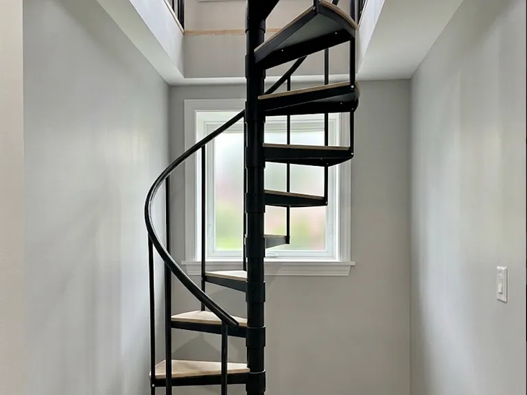 6257 N Lakewood Ave #1 — Photo 4