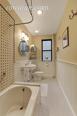 Sold by Corcoran | media 25