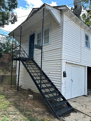 139 E Lister St Photo 1