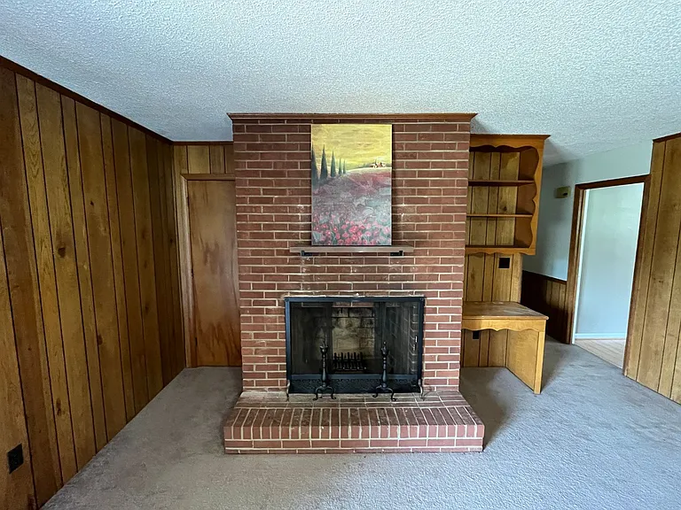 370 Farmbrooke Ln — Photo 15