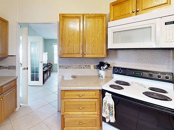 4th image of 25606 Citrus Blossom Dr