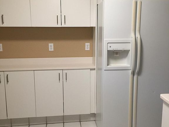 3rd image of 9349 River Oaks Ln