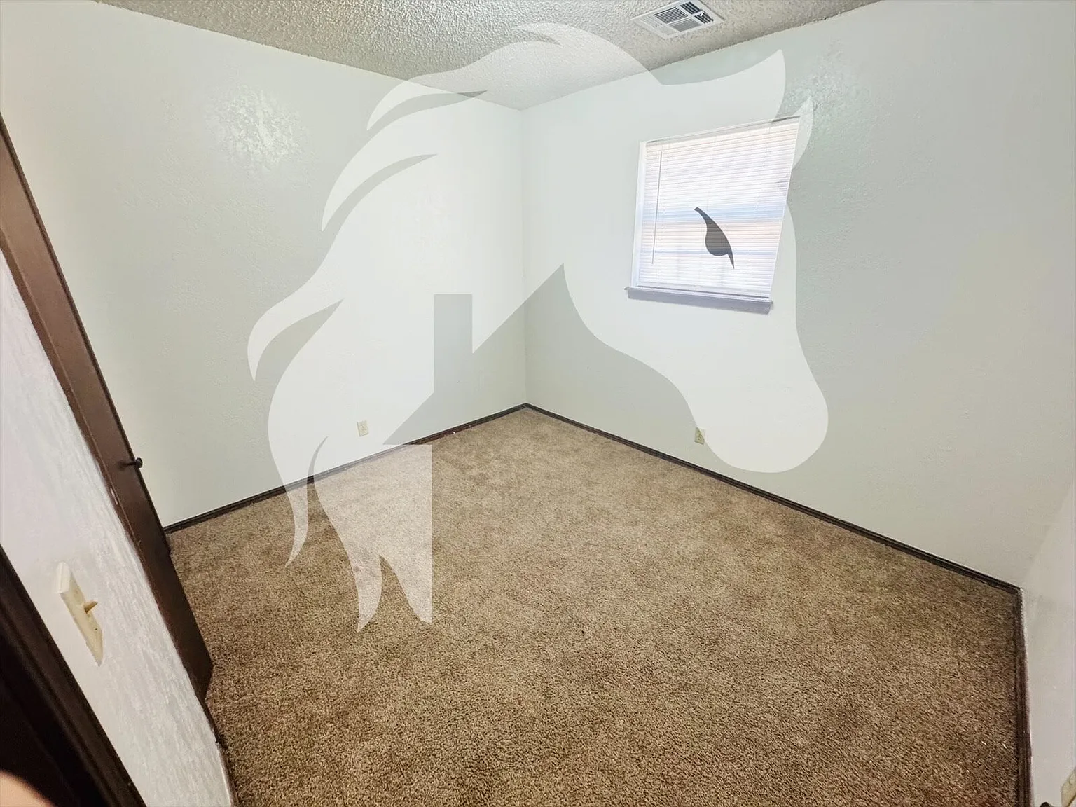2 bed, 1.0 bath, $625 — Photo 4