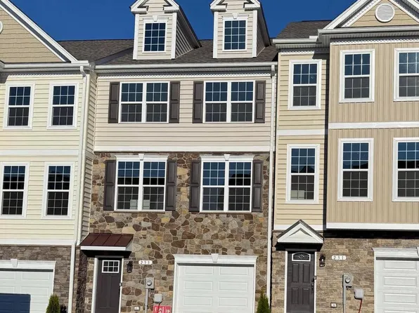 233 Sullivan Ln, Prince Frederick, MD 20678