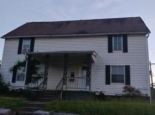 431 Carter St, Harriman, TN 37748