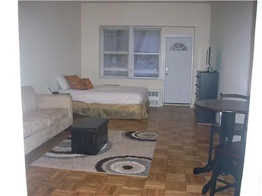 Rented by Apartment Luxe Realty Group, Inc | media 20