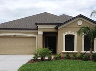 10626 Pictorial Park Dr, Tampa, FL 33647