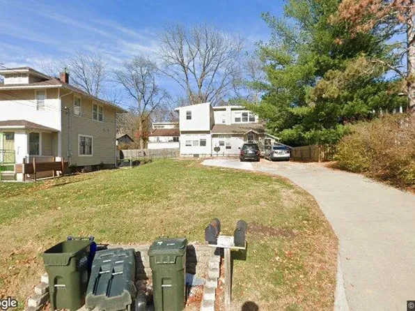 1328-1330 E Davenport Street, 1330 E Davenport St #1330, Iowa City, IA 52245