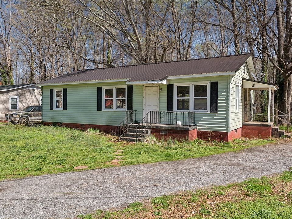 1st image of 1500 Phyllis Dr