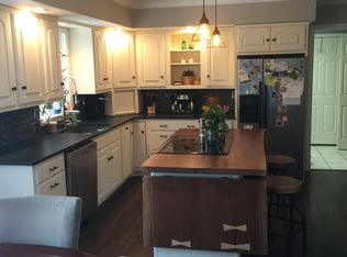 548 Wheatfield Dr, Lititz, PA 17543