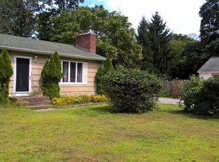 8 Jackson St, East Hampton, NY 11937