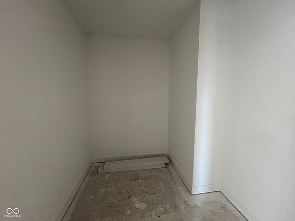 5th image of 667 Ogala Dr