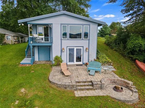 1866 Fulmer Rd, Tully, NY 13159