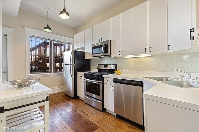 1st image of 2119 W Armitage Ave #2
