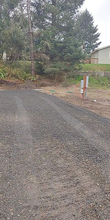 2nd image of 30101 Stackpole Rd