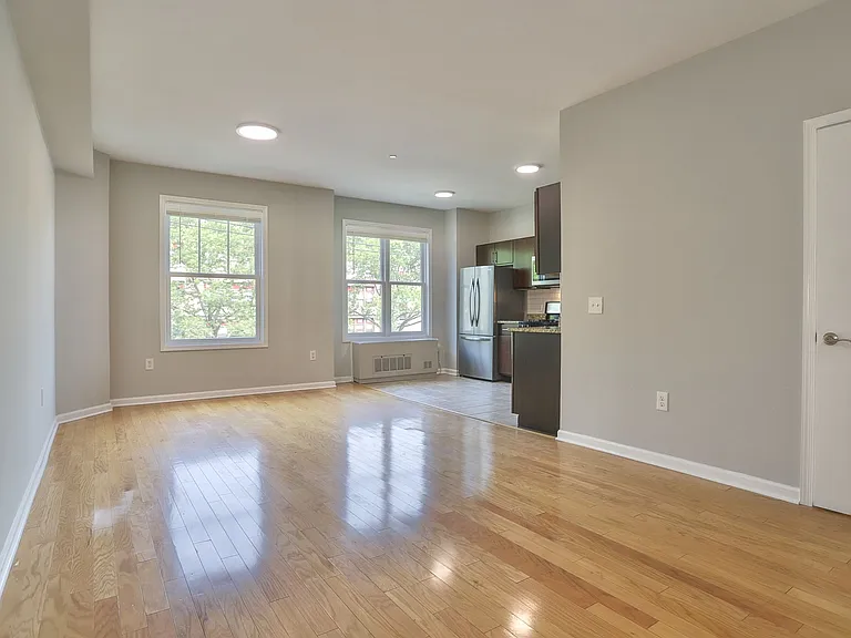 76 St Paul's Avenue — Photo 9