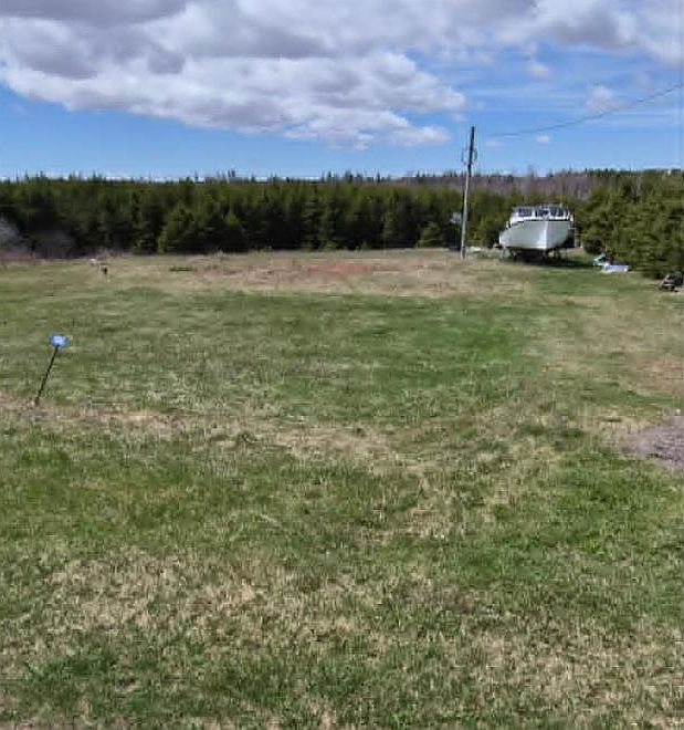 2nd image of 1080 Fountain Rd