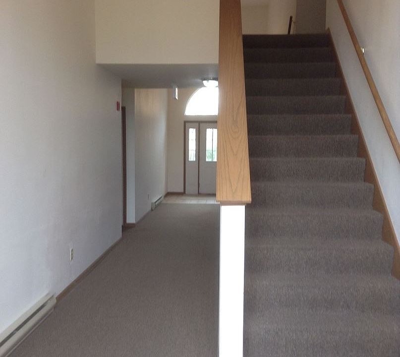2nd image of N91W16995 Apple Tree Ct APT 7
