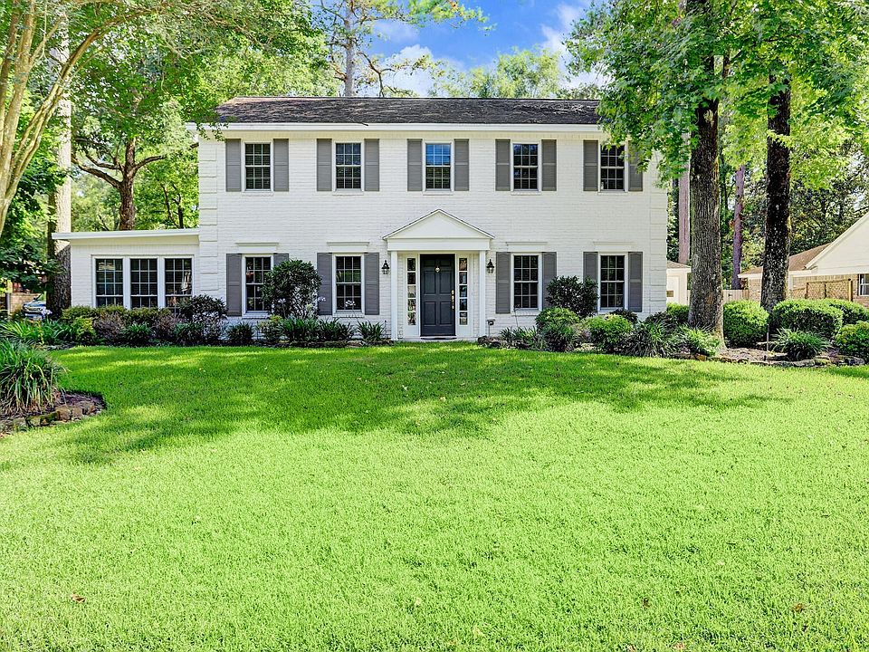 1st image of 3226 Redwood Lodge Dr