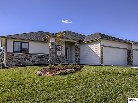 2nd image of 19029 Hazelnut Dr