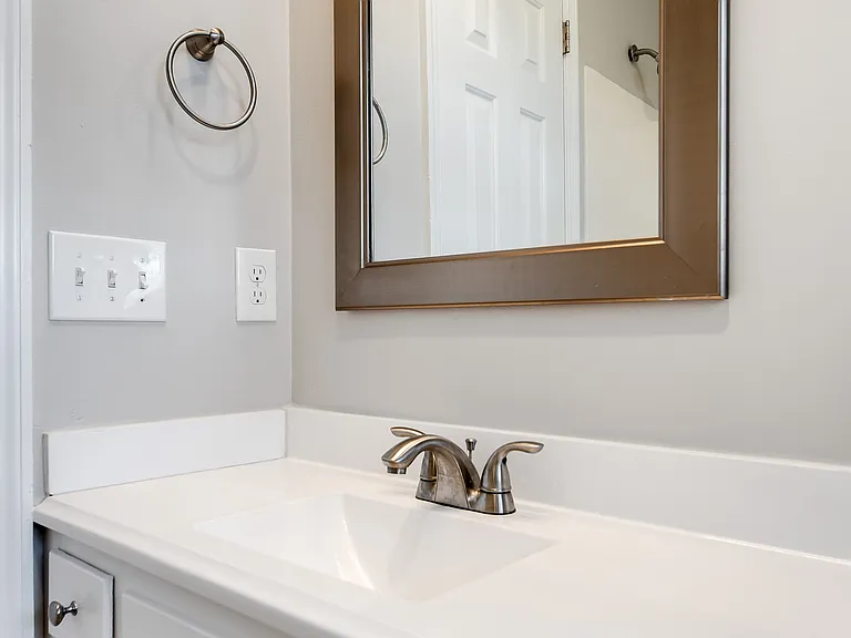 344 N Birchwood Dr — Photo 36