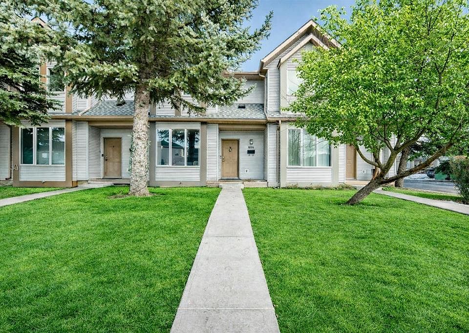 1st image of 16196 W Shawbrooke Rd SW