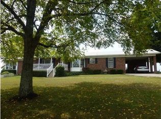 242 Kavanaugh Ln, Sulphur, KY 40070