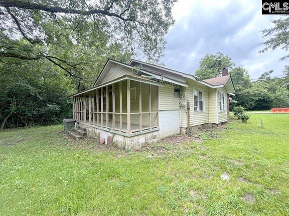 4th image of 34 Bluff Rd