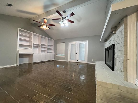 4th image of 807 Shell Ave