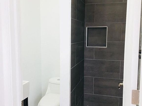5th image of 2720 N 11th St #1