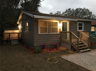1419 N Simpson St, Mount Dora, FL 32757