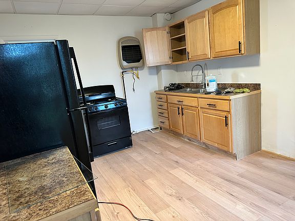 5th image of 203 Brookside Ave APT 2