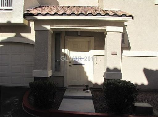 2nd image of 5855 Valley Dr Unit 2131