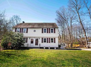 26 Juniper Rd #R, Derry, NH 03038