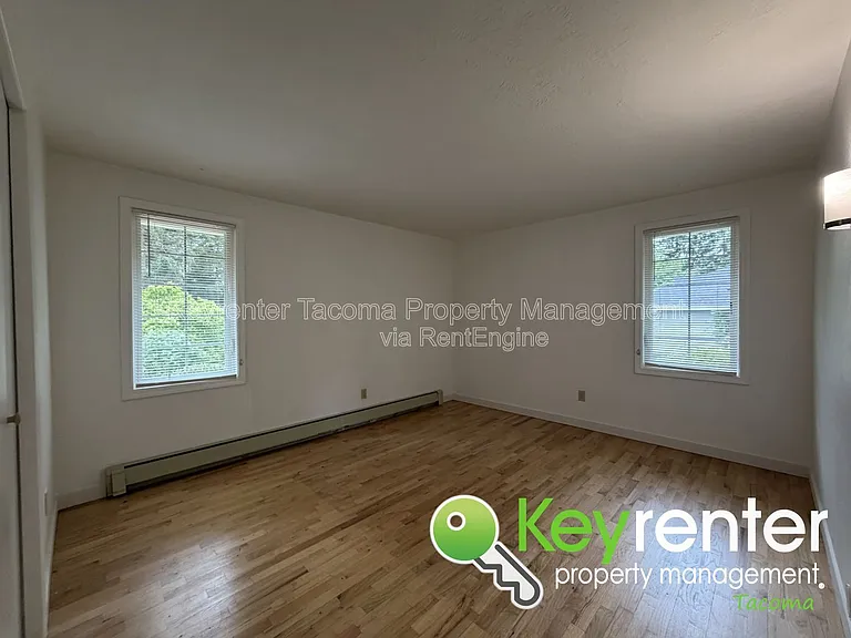629 Sandra Lee Ct SE — Photo 7