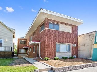 2819 Burr Oak Ave APT 1R, Blue Island, IL 60406