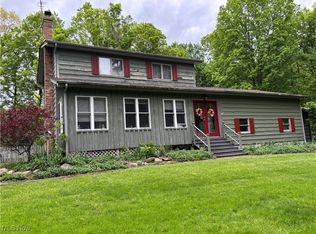 38474 Longs Crossing Rd, Leetonia, OH 44431