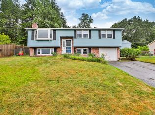 30 Jennifer Dr, Nashua, NH 03062