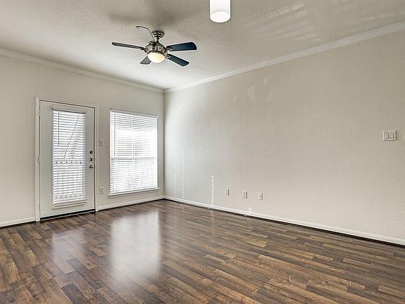 3rd image of 1330 Old Spanish Trl APT 3204