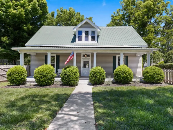 610 E Main St, Watertown, TN 37184