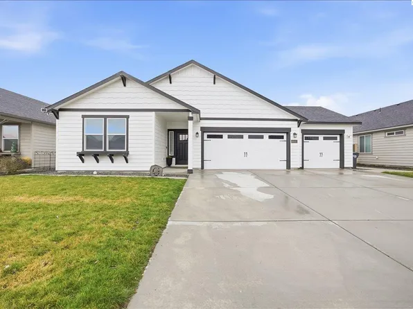 6005 Curlew Ln, Pasco, WA 99301