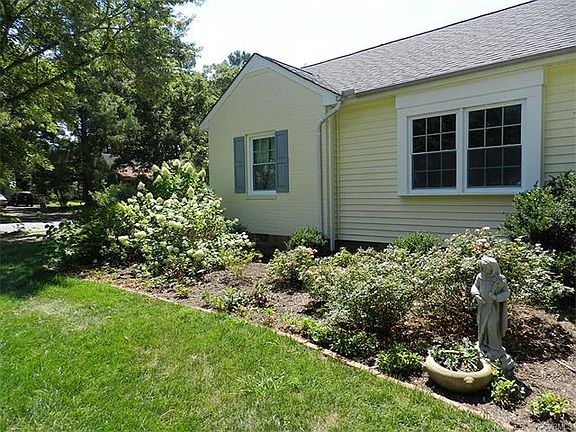 2nd image of 11601 Lothbury Ln