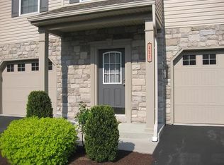 421 Maywood Ct, Mechanicsburg, PA 17050