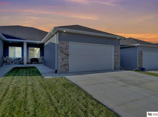 5008 W Stampede Ln, Lincoln, NE 68528