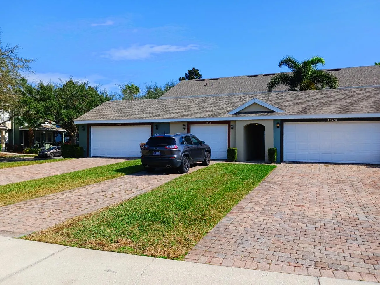 2 bed, 2.5 bath, 1212 sqft, $2,195 — Photo 3