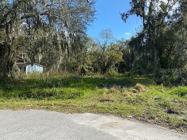 2nd image of 3554 Shady Brooke Ct