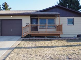 603 14th St NW, Mandan, ND 58554